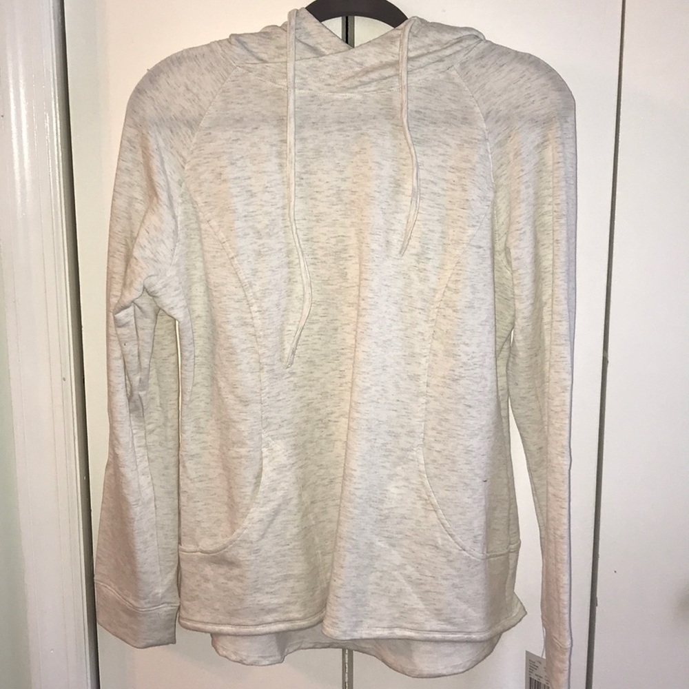 Workout sweatshirt